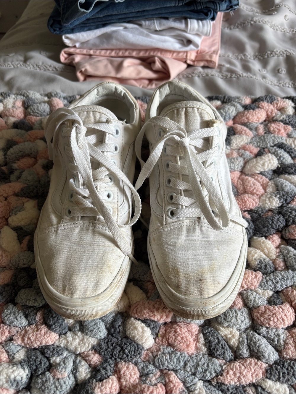 Women’s vans size 7